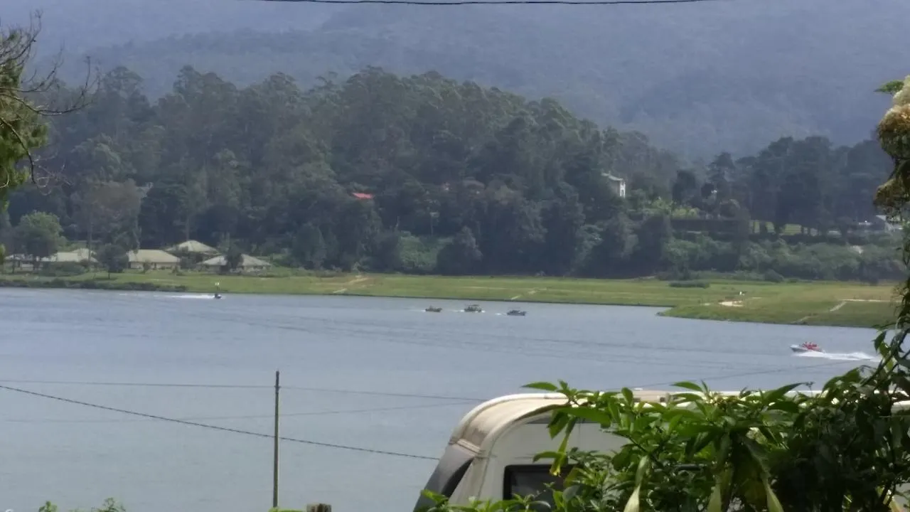 Lake Crown Holiday Home Nuwara Eliya Sri Lanka